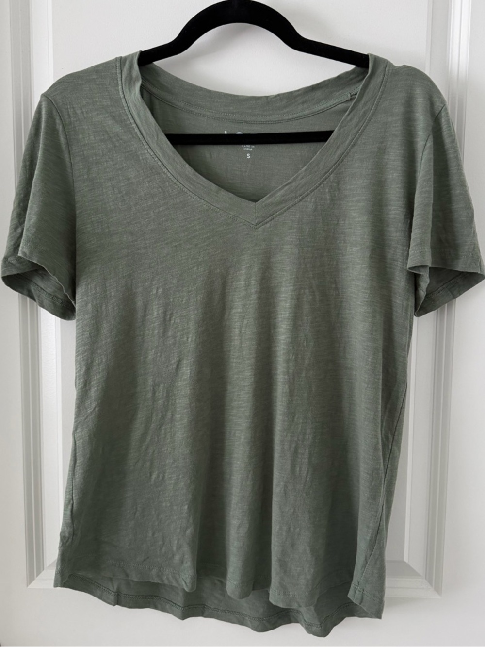 LOFT Sage Green V-Neck Short Sleeve T-shirt Size S